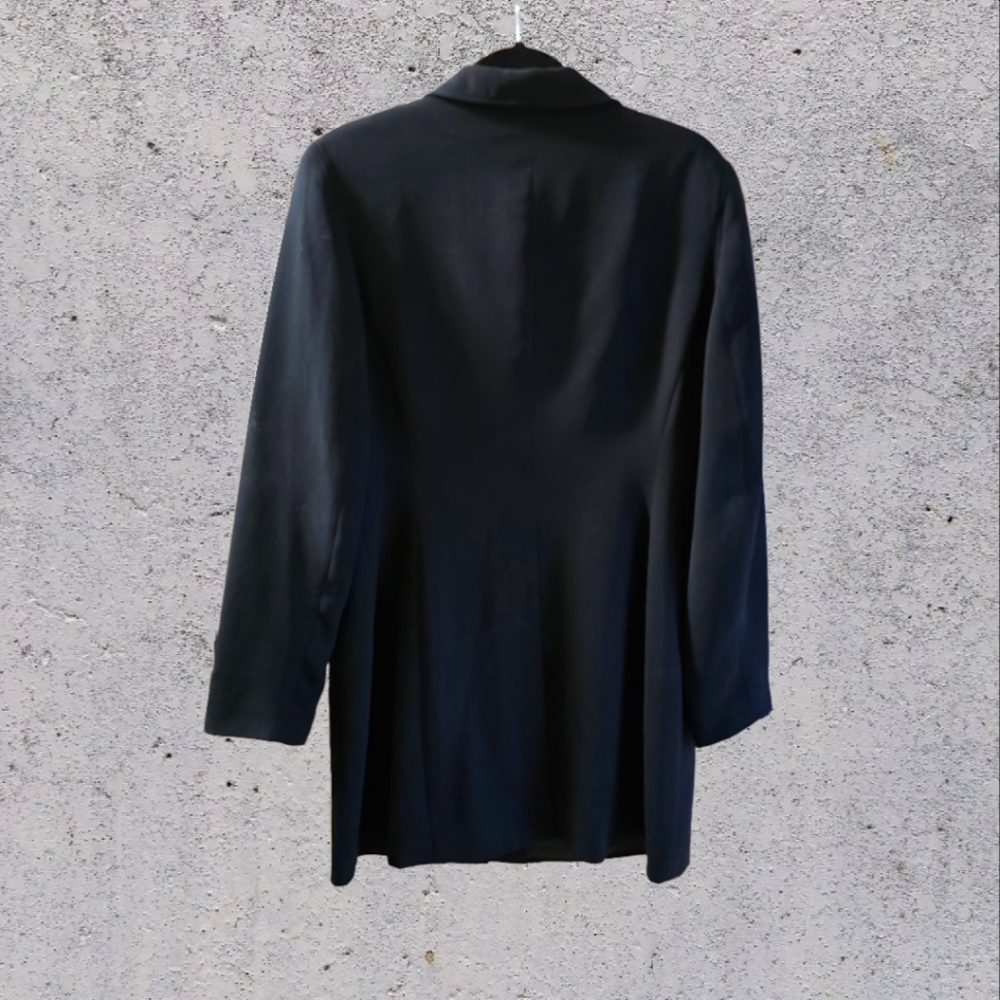 Vintage New York & Company Oversized Tailored Blazer. - Picture 3 of 5